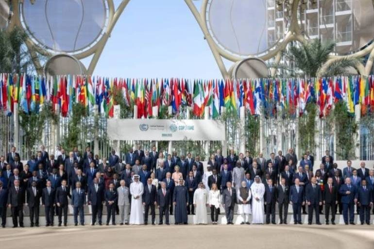 Die COP28 wird auf der Expo Dubai eröffnet, um die Zukunft der Klimapolitik zu gestalten.