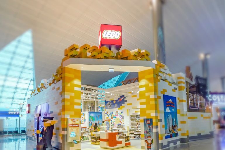 Internationaler Flughafen Dubai: Größter Lego-Laden der Welt am Dubai International Airport eröffnet