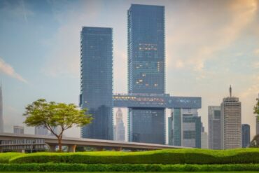 One Zabeel erhält als der längste Turm der Welt den Guiness World Record