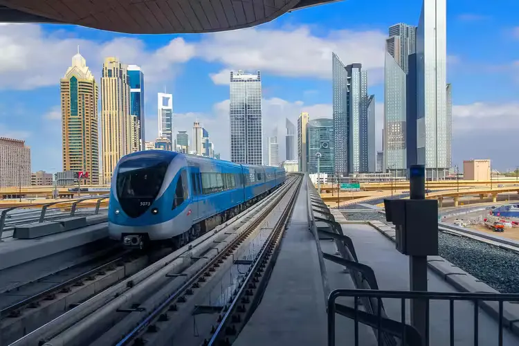 مترو دبي -متحف المستقبل دبي