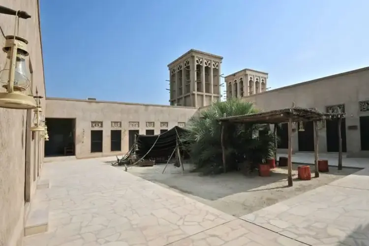 بيت الهجن