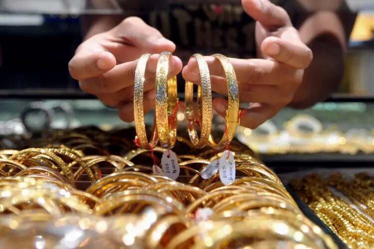معرفة سعر الذهب عالمياً
