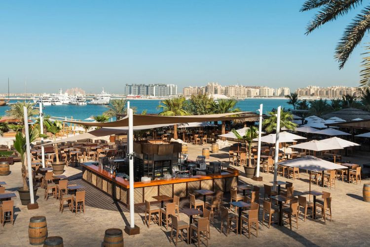 كافيه باريستي افضل كافيهات دبي على البحر