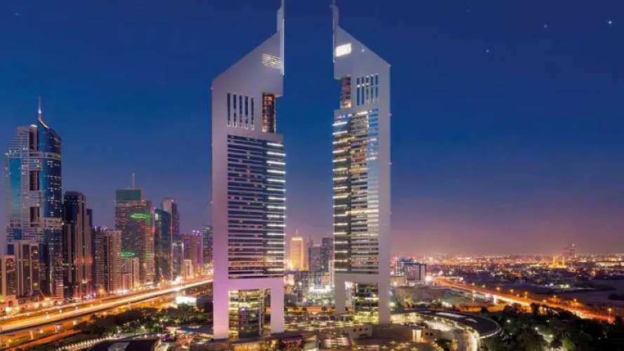 ماهي الفنادق التي تسمح بدخول الزوار في دبي 4 فندق جميرا أبراج الإمارات