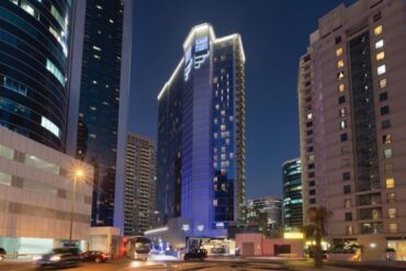 فندق تريب باي ويندام دبي